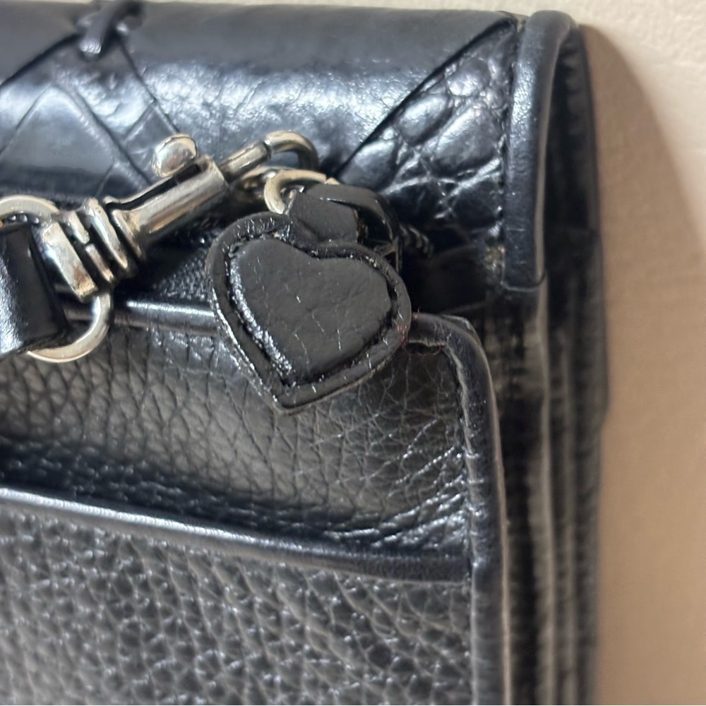 BRIGHTON Black Crossbody
Purse Foldout Wallet - Picture 4 of 9
